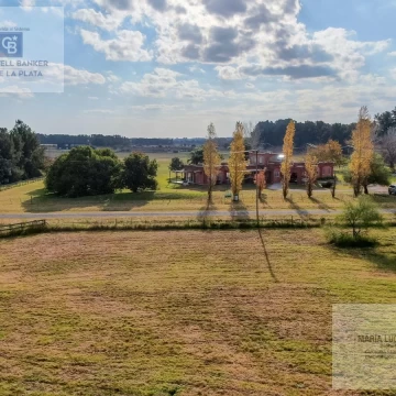 Casa en venta 4 dormitorios en - Barrio Privado Las Vizcachas-Exaltación de la Cruz