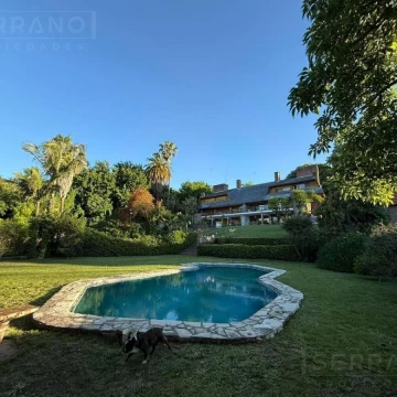 Casa en Punta Chica