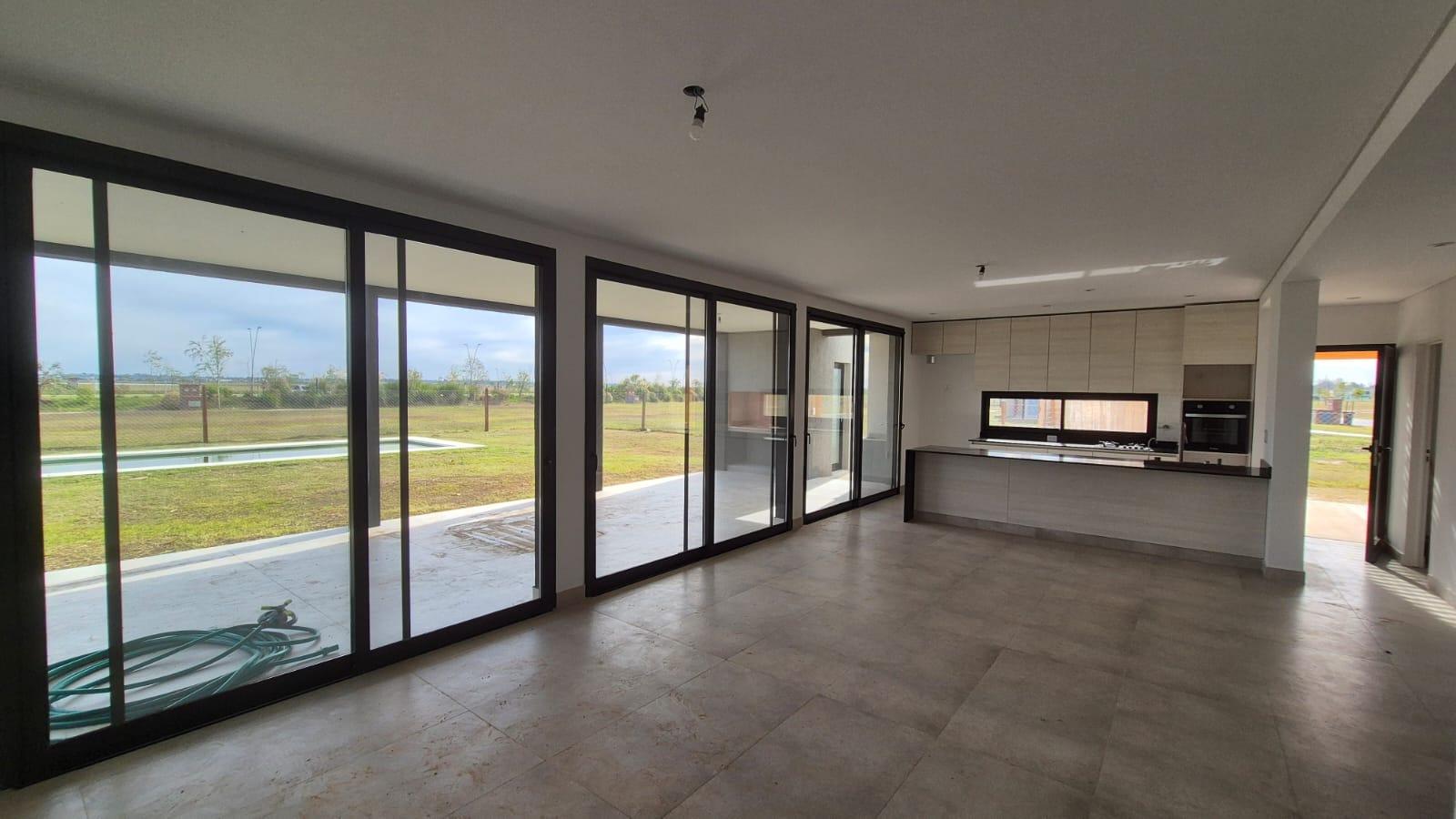 Casa de 3 dormitorios en Puertos del Lago, Escobar, foto 5