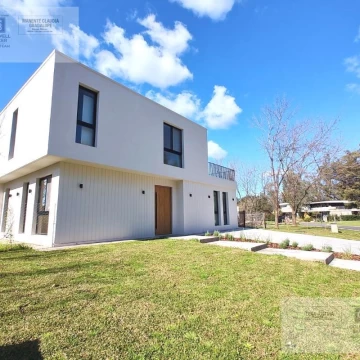 Casa en Venta - Azzurra Tortugas- Pilar