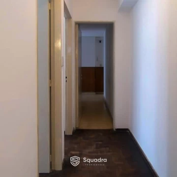 1792440800.jpg