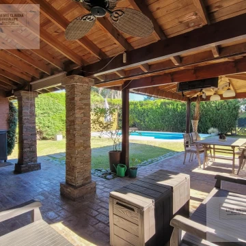 Impecable casa en una planta en Green Park