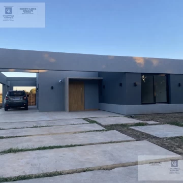 Casa en Venta 3 dormitorios San Sebastian Area 12