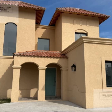 Casa en Venta 4 dorm Barrio San Pablo Pilar