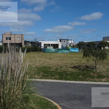Terreno en Venta en Santa Elisa, Permuta y Financiación