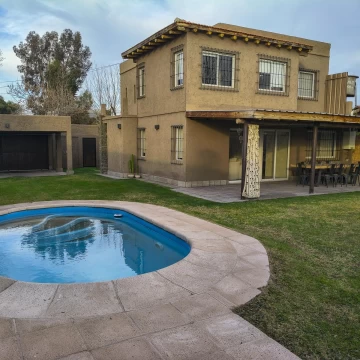 CASA EN VENTA BARRIO CORDON DEL PLATA CON TORU INMOBILIARIO