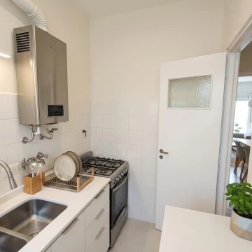 Departamento 3 ambientes en venta en Las Canitas Palermo en planta baja oportunidad
