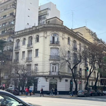 Espectacular oficina en edificio de estilo -  Belgrano