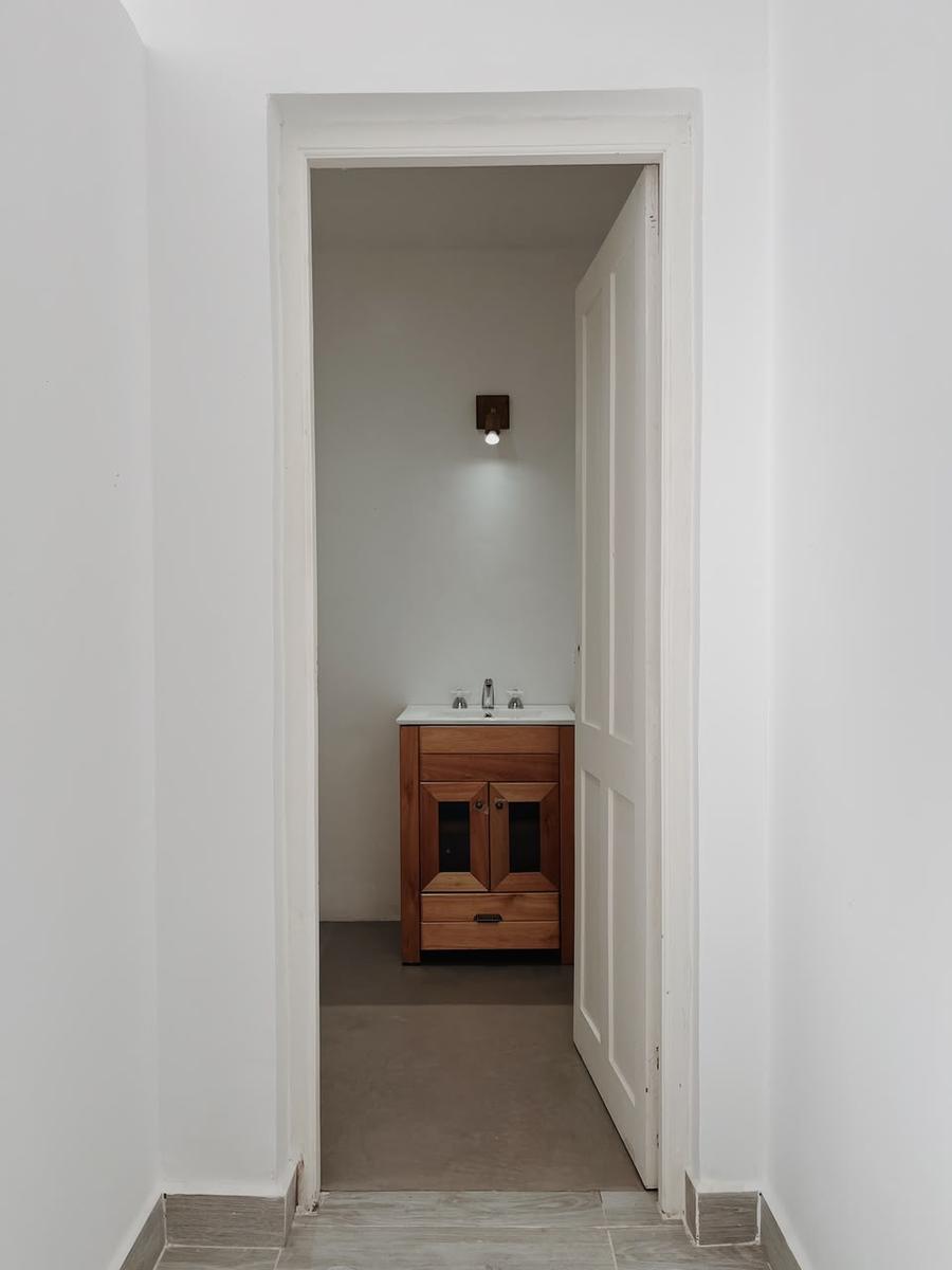 image 32