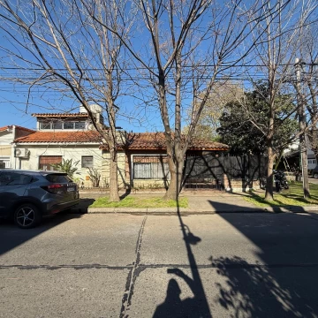 CASA EN MARTINEZ 