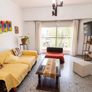 Departamento tres ambientes patio venta Ituzaingo permuta