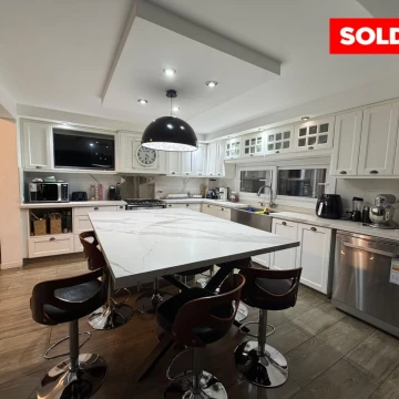 Barrio Los sauces, 4 dormitorios en suite, casa en venta, pilar