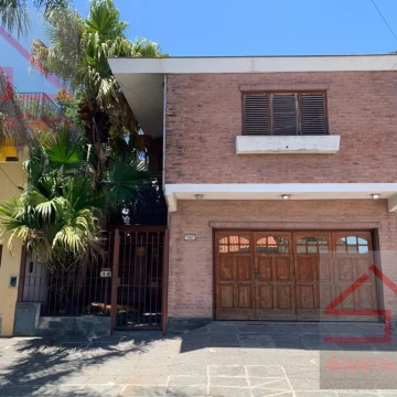 Venta - Casa  4 amb. - Ramos Mejia Sur