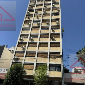 Departamento en  VENTA  2 Amb. Apto Profesional - Ramos Mejia Centro