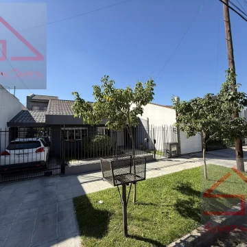 Casa en Venta 5 amb. - Ramos Mejia Residencial