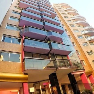 Departamento de Categoria en el centro de Ramos 