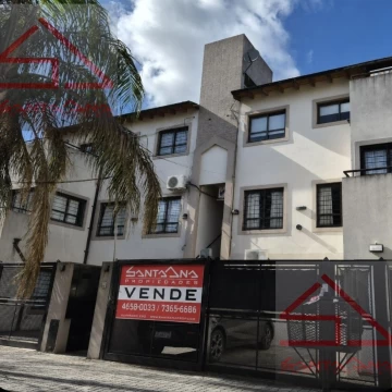 DEPARTAMENTO DE 2 AMBIENTES y MEDIO EN DUPLEX CON COCHERA Y TERRAZA PROPIA