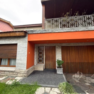 ALQUILER CASA 4 AMB EN RAMOS MEJIA 