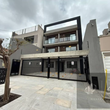 Departamento a estrenar planta baja con patio