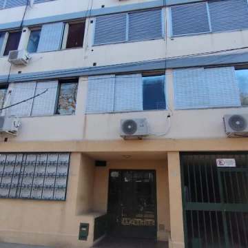 Dpto 2 dormi en Bº Rep. de la sexta