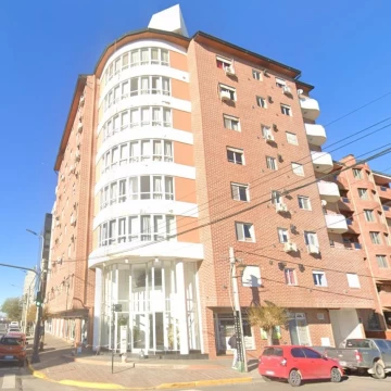Monoambiente en Mendoza y Leloir