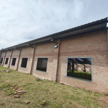 Deposito 600M2 a 1.200M2 con salida sobre Av. Japon