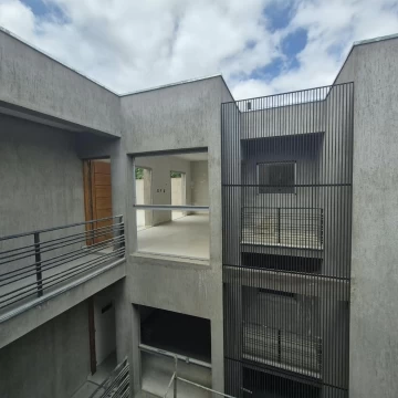 Departamento a estrenar - Calle Renato Zanzin - Godoy Cruz