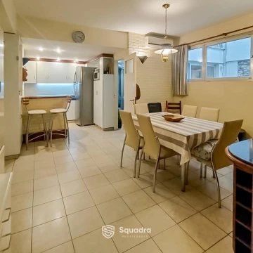 1792523549.jpg