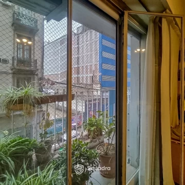 1792523562.jpg