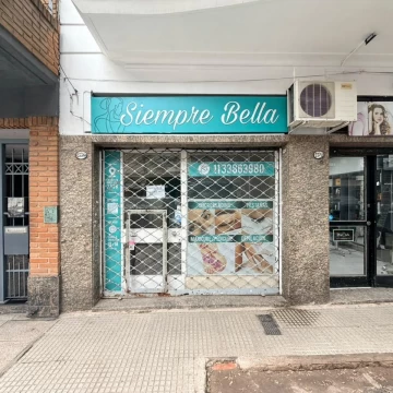 OPORTUNIDAD DE INVERSIÓN – LOCAL CON RENTA ANUAL DEL 10%