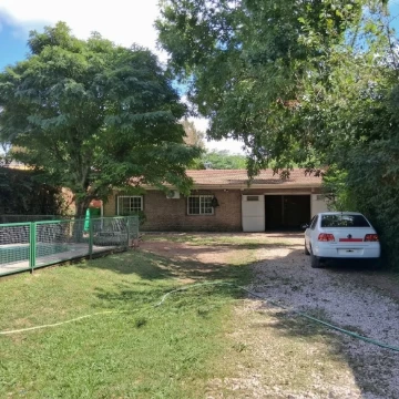 VENTA Casa Quinta 2 Ambientes Con Cochera, Quincho, Pileta Apto Credito en el Pato