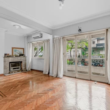 4 AMB | VENTA | V URQUIZA | CON DEPENDENCIA