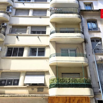 Departamento en VENTA en Recoleta -3 amb con dependencia