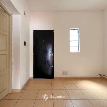 1792588354.jpg