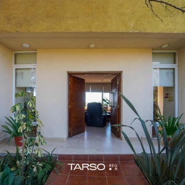 OPORTUNIDAD CASA EN VENTA MENDIOLAZA - TRES DORMITORIOS VISTA - VILLA ALLENDE