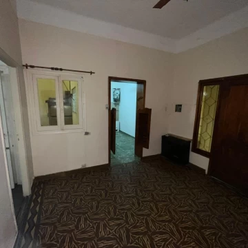 ALQUILER CASA DE PASILLO 2 DORMITORIOS MÁS COMODÍN ECHESORTU