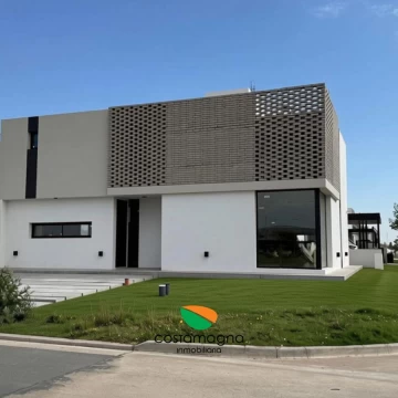 Casa en Terrazas de Manantiales