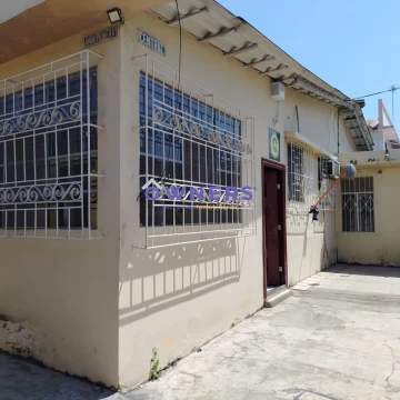 VENTA DE PROPIEDAD RENTERA EN URDESA CENTRAL