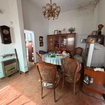 1792606349.jpg