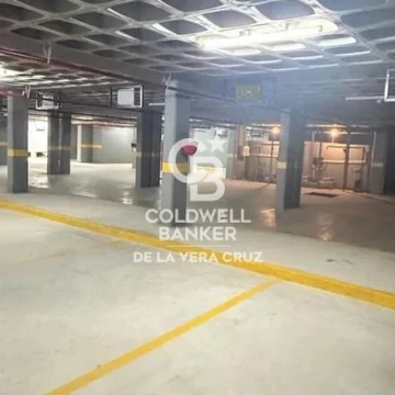 Cochera en Paseo El Molino