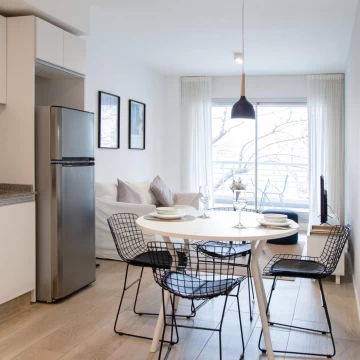 Alq Temporal o Residencial Depto 2 Ambientes en Monserrat Equipado Full Amenities a mts. de UADE