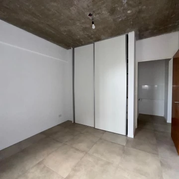 APTO CREDITO Departamento PISO 4 CONTRAFRENTE - dos ambientes en Esc.-Centro