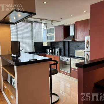 Departamento en alquiler en Olivos 2 ambientes piso alto con cochera