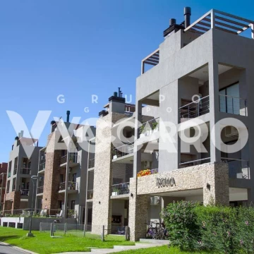 Departamento en Venta 3 ambientes en Barrio Cerrado con amenities