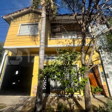 Venta amplio PH Planta Alta 4 amb con Balcon/Terraza/Parrilla  - Florida Mitre