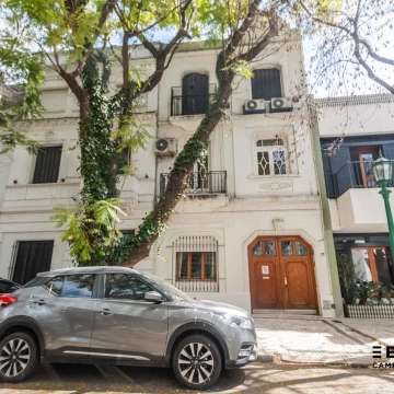 Venta departamento de 3 dormitorios más dependencia en Palermo Chico