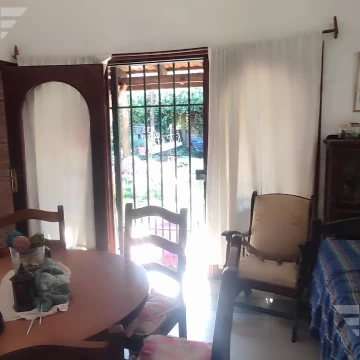 1792616771.jpg