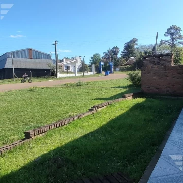 1792616773.jpg