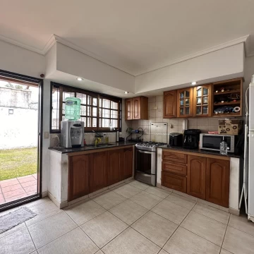 VENTA CASA TRIPLEX PH 5 AMBIENTES EN VENTA EN CARAPACHAY