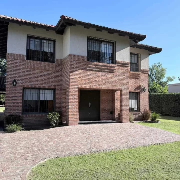 Casa a la venta en La Soberana, General Rodriguez